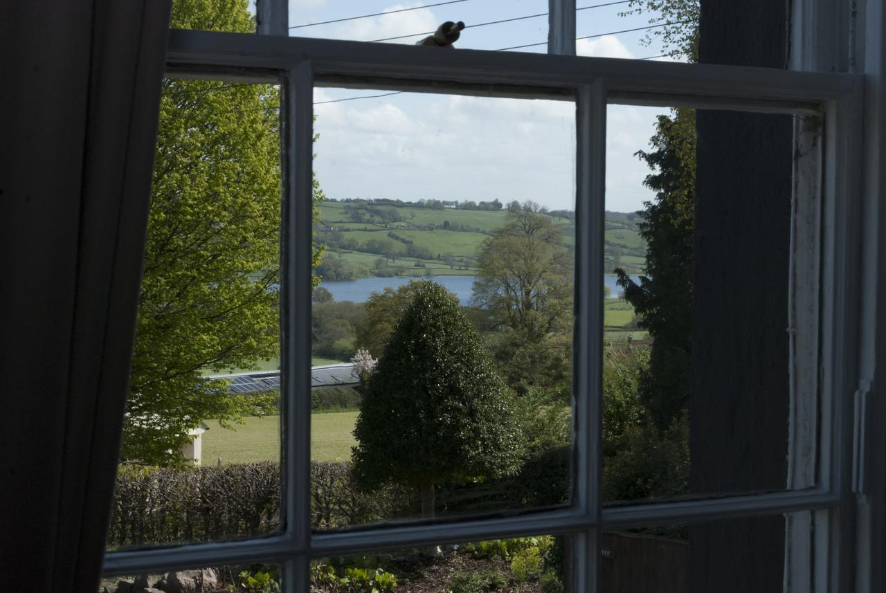 The Seymour Arms Hotel Blagdon Exterior photo